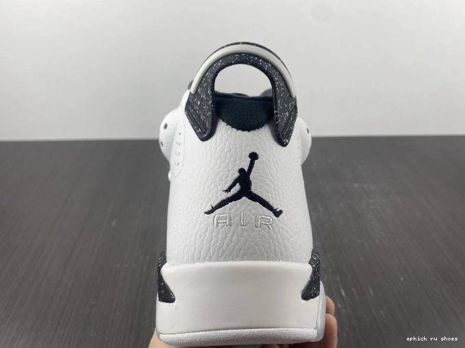 Cheap Oreo Jordan 384664-101 Retro 6 0822